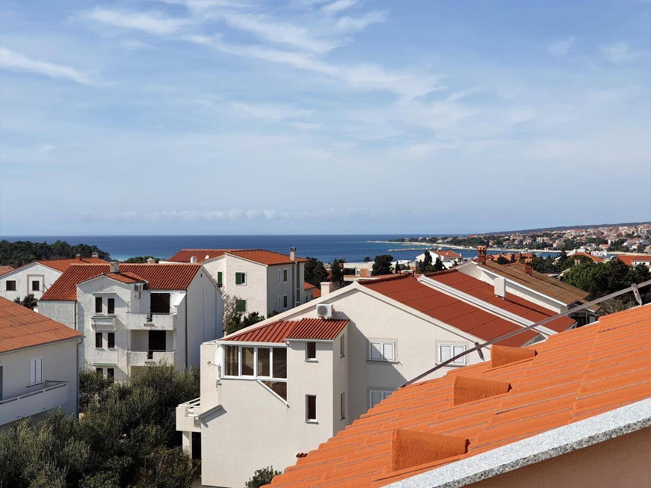 Apartment Valamar Novalja Exteriör bild