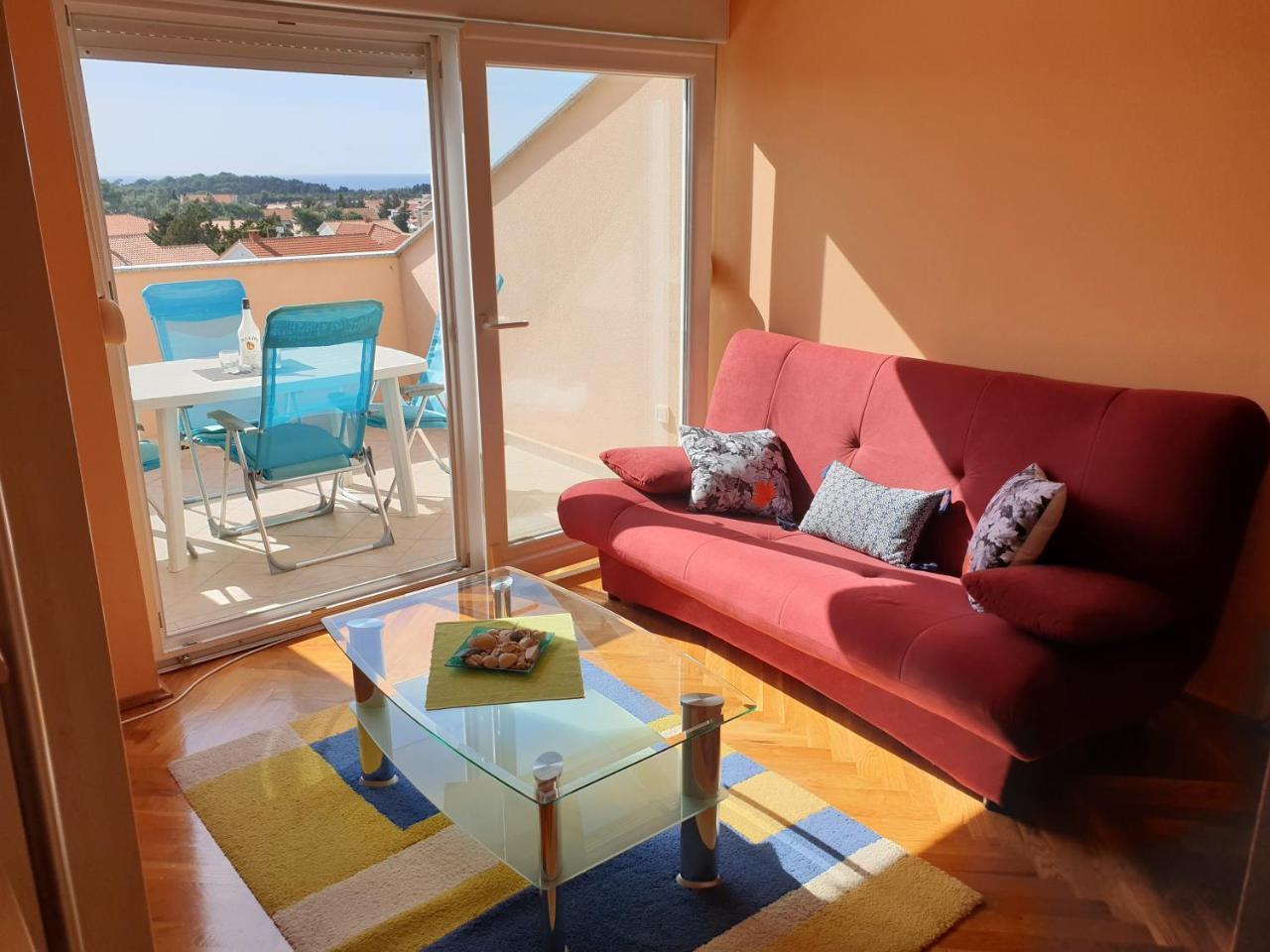 Apartment Valamar Novalja Exteriör bild