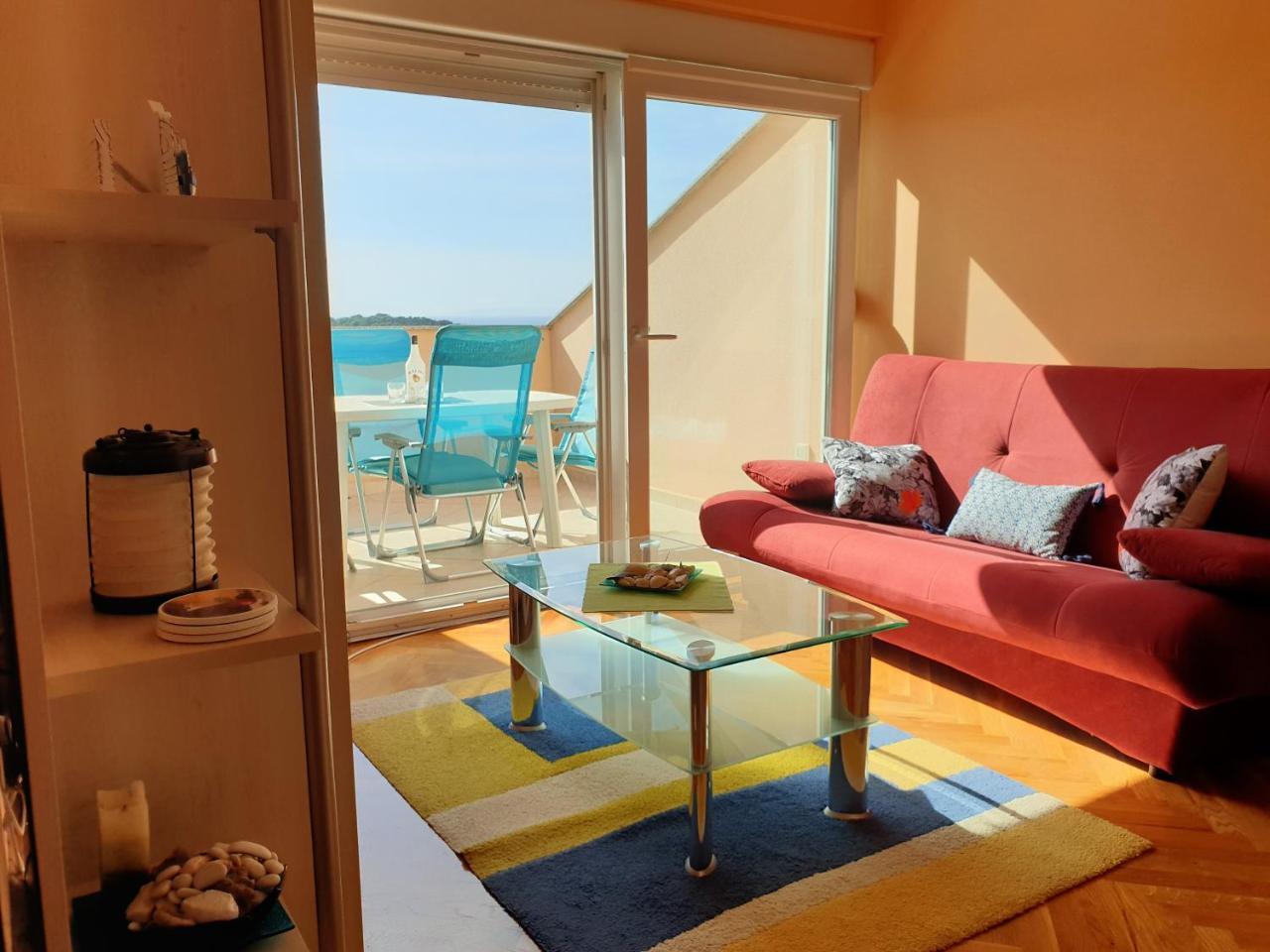 Apartment Valamar Novalja Exteriör bild